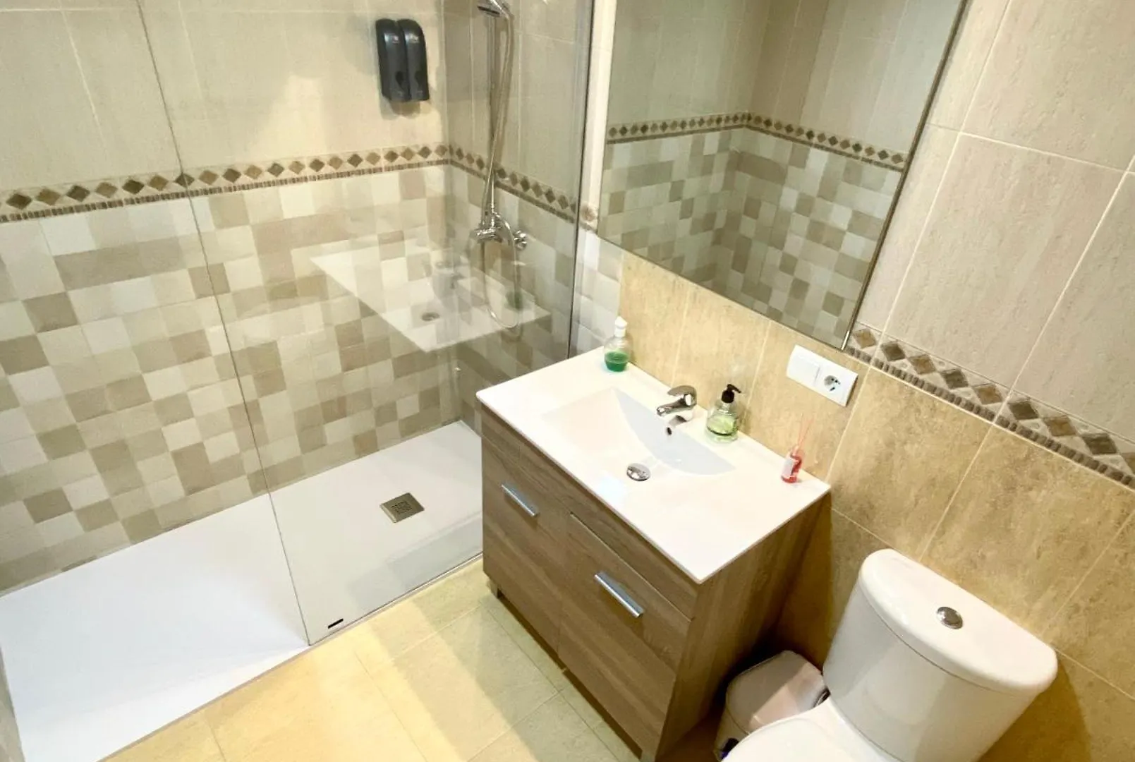 Bora Bora Atico Con Piscina Privada En Paraiso De Vera Spain