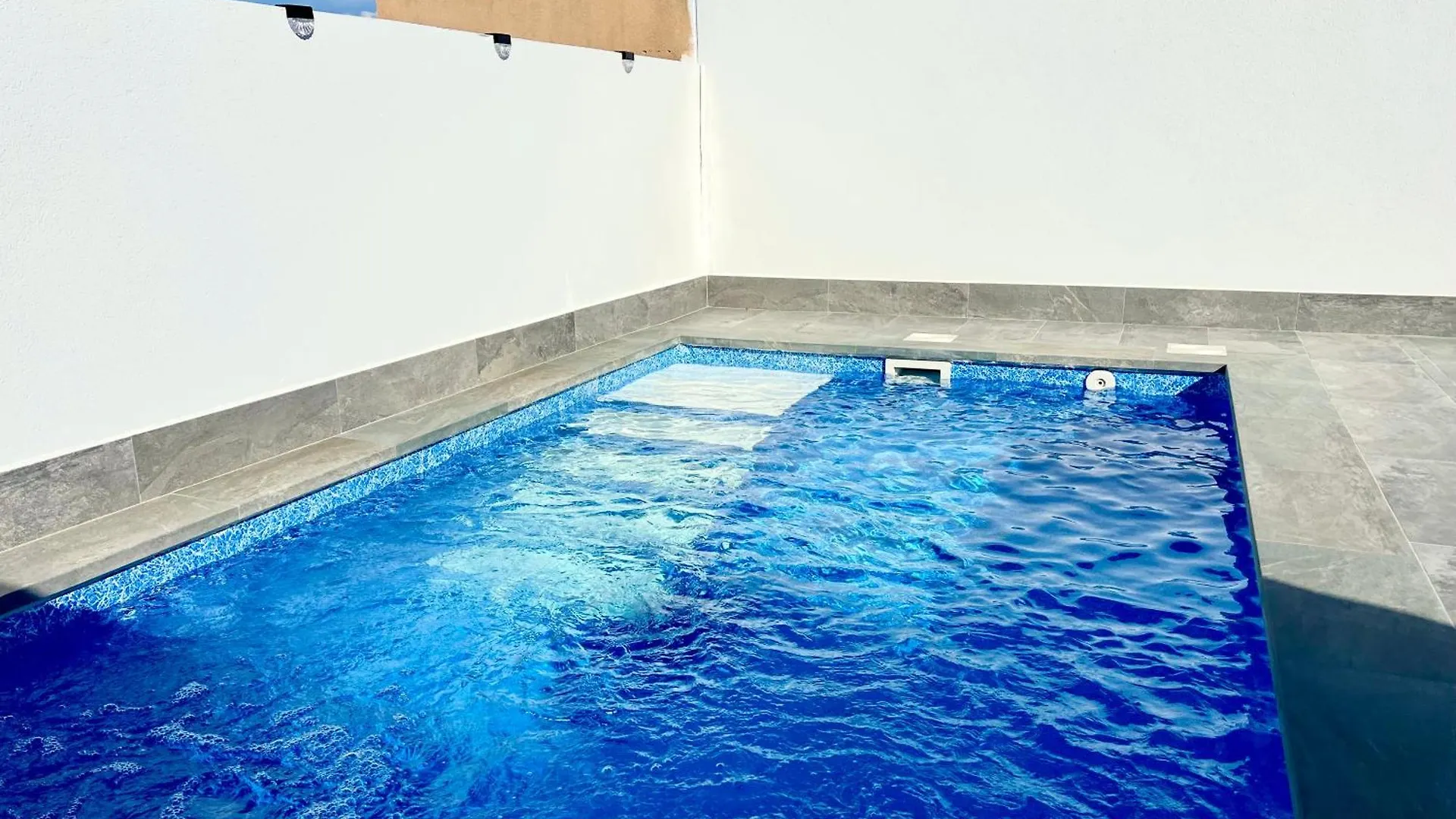 Apartment Bora Bora Atico Con Piscina Privada En Paraiso De Vera Spain